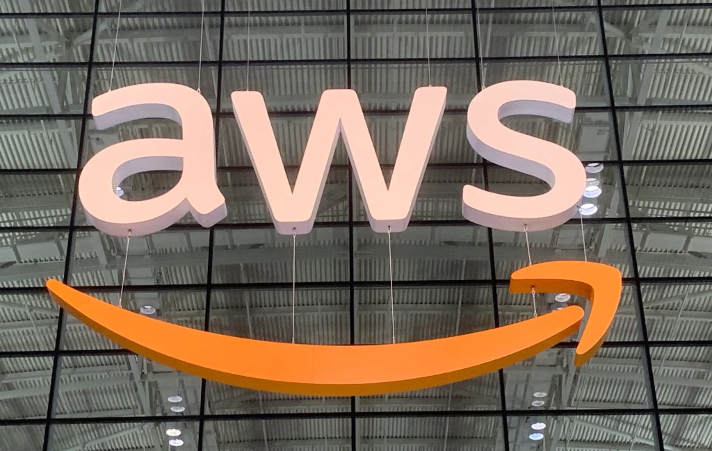 “The Power of AWS: Why It’s the Go-To Choice for Cloud&nbsp;Services”